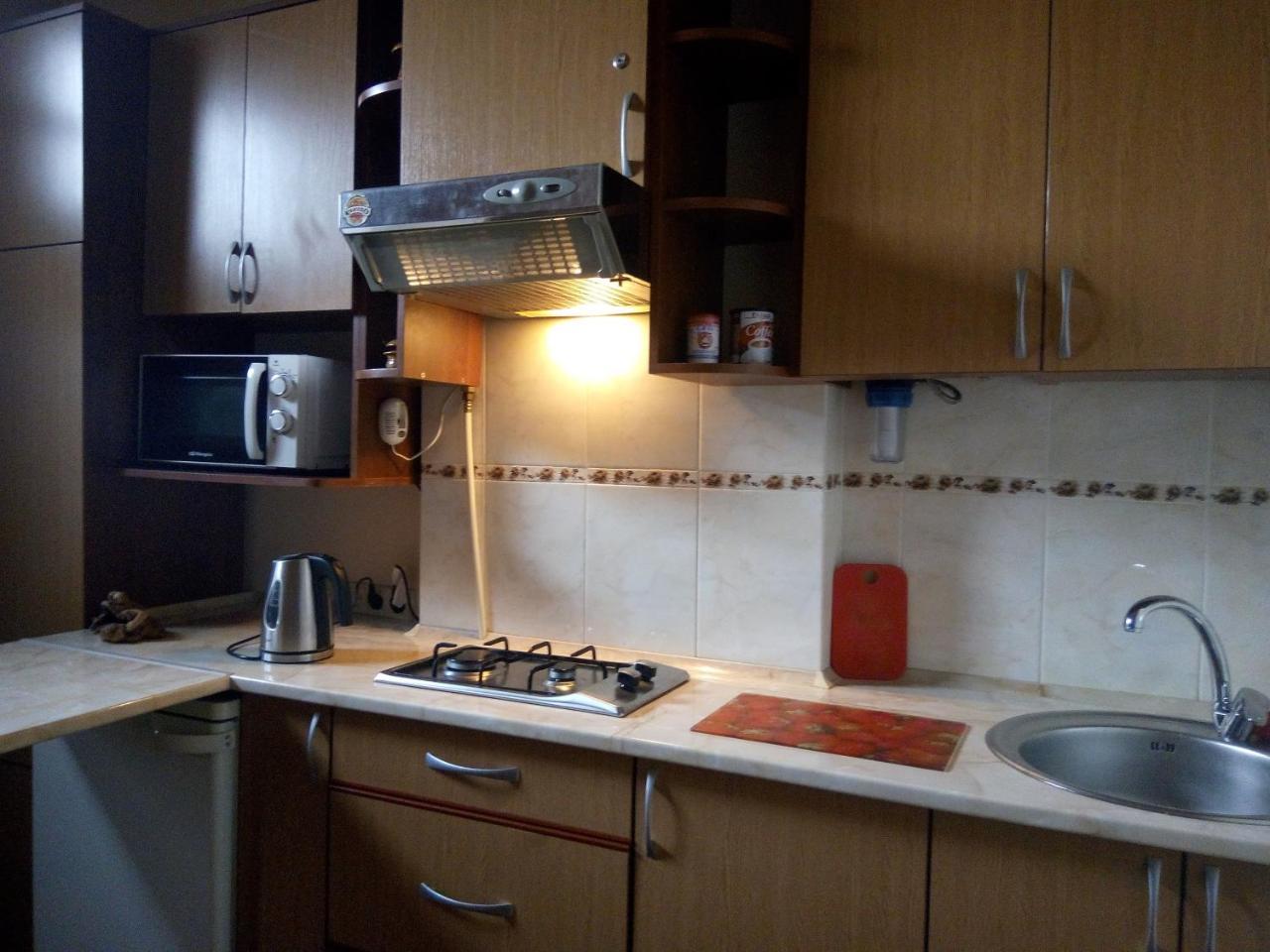 Flat On Sheptytskykh Apartment Lviv Exterior photo